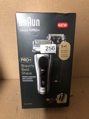 BRAUN SERIES 9 PRO+ ELECTRIC SHAVER FOR MEN, 5 PRO SHAVE ELEMENTS & PRECISION LONG HAIR PRO TRIMMER, POWERCASE, WET & DRY ELECTRIC RAZOR FOR MEN WITH 60 MIN RUNTIME, GIFTS FOR MEN, 9527S, SILVER.: LO