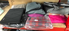 QUANTITY OF ITEMS TO INCLUDE SMALL BLACK BAG: LOCATION - D RACK