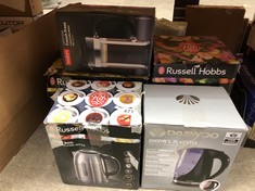 QUANTITY OF ITEMS TO INCLUDE RUSSELL HOBBS BRUSHED STAINLESS STEEL ELECTRIC 1.7L CORDLESS KETTLE (QUIET & FAST BOIL 3KW, REMOVABLE WASHABLE ANTI-SCALE FILTER, PUSH BUTTON LID, PERFECT POUR SPOUT) 204