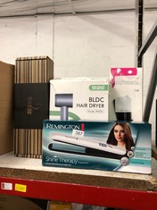 QUANTITY OF ITEMS TO INCLUDE DIVA PRO STYLING WIDE DIGITAL STRAIGHTENER AND STYLER WITH MACADAMIA ARGAN OIL AND KERATIN INFUSED CERAMIC PLATES: LOCATION - G RACK