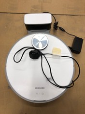 SAMSUNG ROBOT VACUUM: LOCATION - G RACK