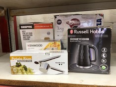 QUANTITY OF ITEMS TO INCLUDE RUSSELL HOBBS HONEYCOMB ELECTRIC 1.7L CORDLESS KETTLE (FAST BOIL 3KW, BLACK PREMIUM PLASTIC, MATT & HIGH GLOSS FINISH, REMOVABLE WASHABLE ANTI-SCALE FILTER, PUSH BUTTON L