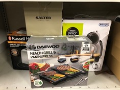 DAEWOO SDA1574GE COOL TOUCH MINI PANINI PRESS, OPENS 90° & 180° WITH NON-STICK PLATES FOR EASY CLEAN, SKID RESISTANT FEET ON & READY LIGHT INDICATORS-750W POWER, 220-240V 50HZ TYPE G UK PLUG, SILVER.