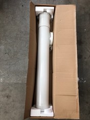 QUANTITY OF ASSORTED PLUMBING ITEMS TO INCLUDE WORCESTER BOSCH EXTENSION FLUE KIT 60/100MX1000M : LOCATION - A RACK(COLLECTION OR OPTIONAL DELIVERY AVAILABLE)