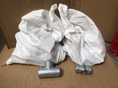 QUANTITY OF ASSORTED PLUMBING ITEMS TO INCLUDE A403 304 SCH10S 90D LR ELBOW WLD 1/2: LOCATION - BACK TABLES(COLLECTION OR OPTIONAL DELIVERY AVAILABLE)