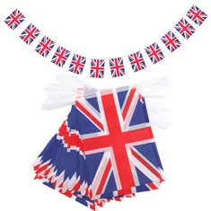 PALLET OF ASSORTED ITEMS TO INCLUDE UNION JACK PARTY BUNTING: LOCATION - BACK FLOOR(COLLECTION OR OPTIONAL DELIVERY AVAILABLE)