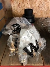 QUANTITY OF ASSORTED PLUMBING ITEMS TO INCLUDE MEPLA 612.512.24.5 COPPER ADAPTOR 20X15: LOCATION - SIDE RACK(COLLECTION OR OPTIONAL DELIVERY AVAILABLE)