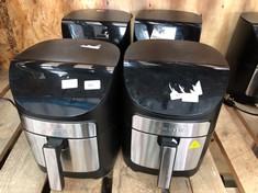 QUANTITY OF AIR FRYERS TO INCLUDE GOURMIA 1 DOOR AIR FRYER: LOCATION - SIDE RACK(COLLECTION OR OPTIONAL DELIVERY AVAILABLE)