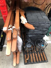 QUANTITY OF GARDEN ITEMS TO INCLUDE OAK GARDEN LOUNGE CHAIRS: LOCATION - SIDE RACK(COLLECTION OR OPTIONAL DELIVERY AVAILABLE)