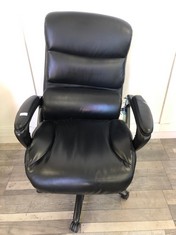 BLACK LEATHER RECLINING OFFICE CHAIR WITH LUMBAR SUPPORT: LOCATION - FRONT FLOOR(COLLECTION OR OPTIONAL DELIVERY AVAILABLE)