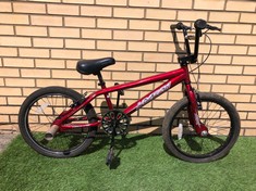 JUNIOR MX20.1 BMX BIKE IN RED WITH 2 REAR PEGS: LOCATION - FRONT FLOOR(COLLECTION OR OPTIONAL DELIVERY AVAILABLE)