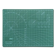 QUANTITY OF A-4 CUTTING MAT CRAFT MAT FLEXIBLE DOUBLE SIDED NON SLIP CRAFT CUTTING MAT WITH ACCURATE GUIDE GRID LINES DESIGN FOR CUTTING FABRIC, PAPER, AND CARDS DOUBLE SIDED SELF-HEALING CUTTING MAT