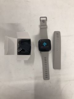 4X FITBIT VERSA 2  SMARTWATCH.  [JPTE61881]: LOCATION - I4