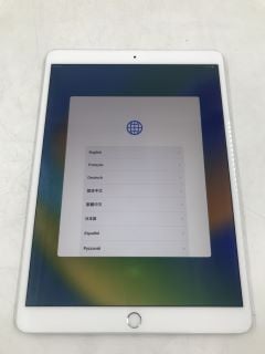 APPLE IPAD PRO 64GB  (10.5-INCH) (2017)  TABLET WITH WIFI: MODEL NO A1709  [JPTE61822]: LOCATION - J2