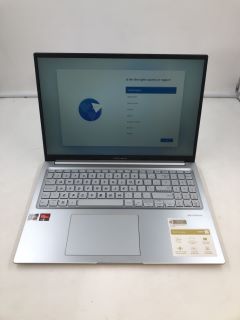 ASUS VIVOBOOK 16 512 GB SSD LAPTOP (RRP £389): MODEL NO M1605YA. RYZEN 7 7730U, 16 GB RAM, , AMD RADEON GRAPHICS [JPTE60682]:: LOCATION - N2