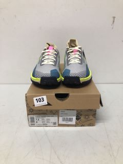 NIKE GORE-TEX REACT PEGASUS TRAIL TRAINERS - SIZE: 5