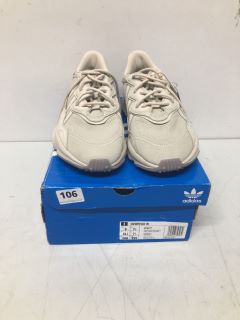 ADIDAS OZWEEGO WOMEN'S TRAINERS SIZE: 7.5