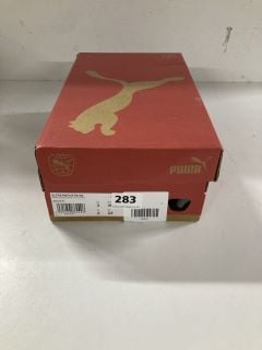 PUMA FOOTBALL BOOTS (WHITE) - UK SIZE 3