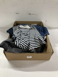 BOX OF ASSORTED WOMEN'S CLOTHING (ASSORTED SIZES)