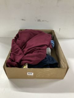 BOX OF ASSORTED WOMEN'S CLOTHING (ASSORTED SIZES)