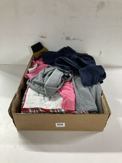 BOX OF ASSORTED WOMEN'S CLOTHING (ASSORTED SIZES)