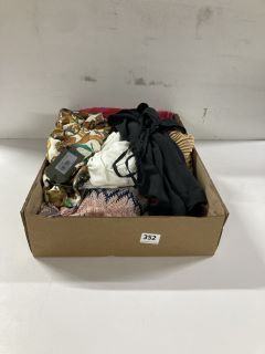 BOX OF ASSORTED WOMEN'S CLOTHING (ASSORTED SIZES)