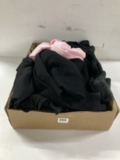 BOX OF ASSORTED WOMEN'S CLOTHING (ASSORTED SIZES)