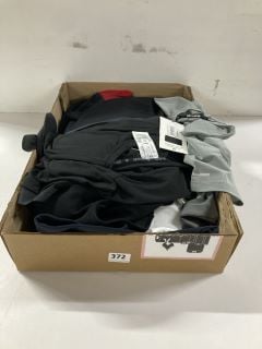 BOX OF ASSORTED MEN'S CLOTHING (ASSORTED SIZES)