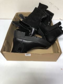 4 X ASSORTED FOOTWEAR INC HEELED SHOES SIZE - 6