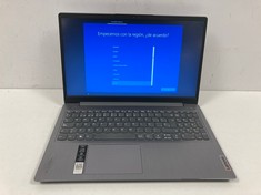 LENOVO IDEAPAD 3 15ITL6 512GB LAPTOP (ORIGINAL RRP - 679€) IN GREY: MODEL NO PF9XB1722159 (NO CHARGER OR BOX, FRONT CASE SOMEWHAT DAMAGED WITH SCRATCHES AND DENTS). I7-1165G7, 8GB RAM, 15.6" SCREEN [