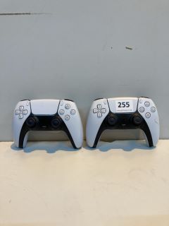 2 X SONY PLAYSTATION DUAL SENSE WIRELESS CONTROLLER