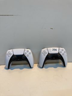 2 X SONY PLAYSTATION DUAL SENSE WIRELESS CONTROLLER