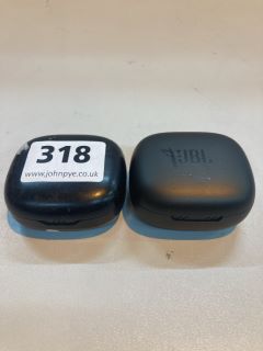 2 X JBL EARBUDS