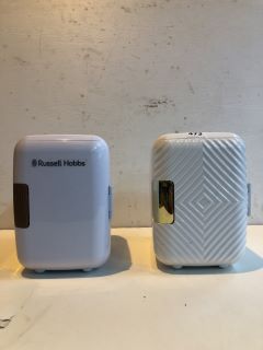 2 X RUSSELL HOBBS PORTABLE MINI COOLER