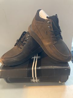 BARBOUR INTERNATIONAL SHOES UK SIZE: 10