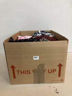 BOX OF ASSORTED CLOTHES INC BLUE LEVI JEANS