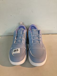 ADIDAS WOMEN'S TRAINERS UK SIZE: 5