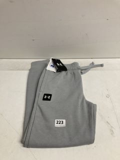 UNDER ARMOUR JOGGERS IN GREY SIZE BOYS M