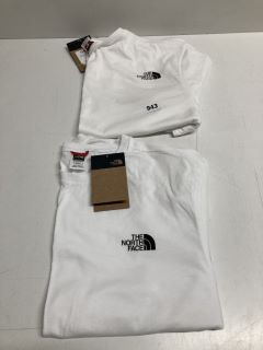 2 X THE NORTH FACE SMALL LOGO TEES IN WHITE - SIZE XL