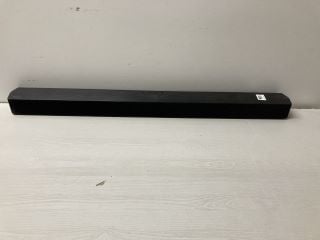 SAMSUNG SOUNDBAR SPEAKER - MODEL HW-B450