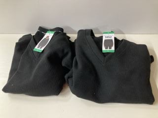 2 X MARC NEW YORK BLACK JUMPERS XL