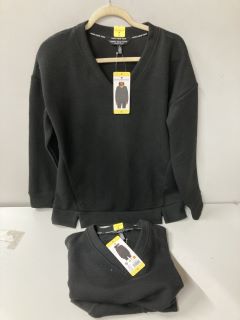 2 X MARC NEW YORK BLACK JUMPERS S