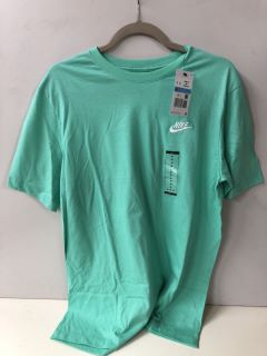 NIKE T SHIRT M