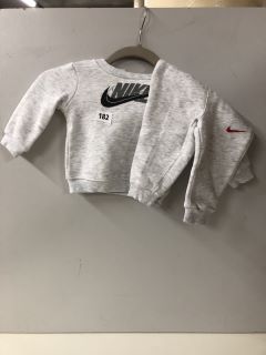 NIKE BABY TRACKSUIT TO FIT 9M