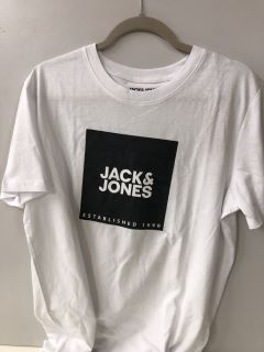 JACK AND JONES T SHIRT L