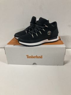 TIMBERLAND SPRINT TRECKERS SIZE 6