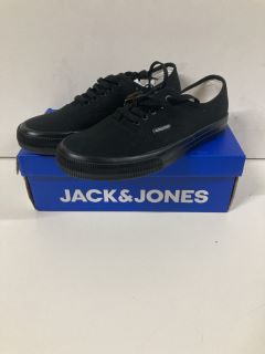 JACK AND JONES PLIMSOLLS SIZE 43