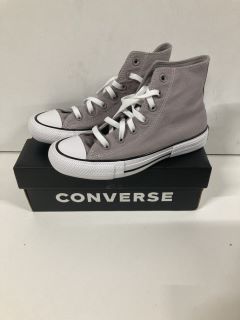 CONVERSE SIZE 3