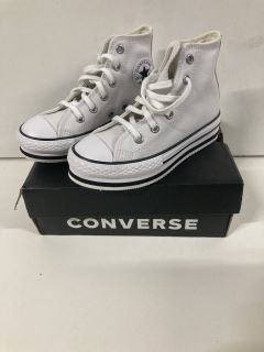 CONVERSE JUNIOR SIZE 11K