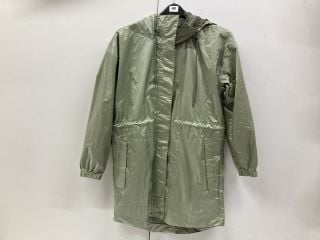 COLUMBIA LIGHTWEIGHT WATERPROOF RAIN COAT SZE S